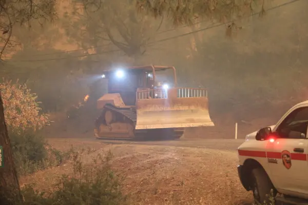 Crews deploy to battle the Park fire near Chico, Calif., on Aug. 2, 2024. (Jill McLaughlin/The Epoch Times)