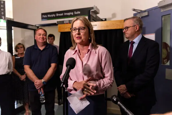 Victorian Premier Jacinta Allan (centre) speaks to media during a visit to Frankston Hospital in Melbourne, Australia on Feb. 3, 2024. (Diego Fedele-Pool/Getty Images)