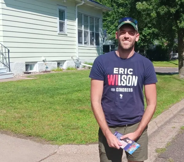 Eric Wilson, an information technology professional and Democratic hopeful in the Third District, campaigns in Chippewa Falls, Wis. on Aug. 11, 2024, ahead of his state's Aug. 13 primary. (Nathan Worcester/The Epoch Times)