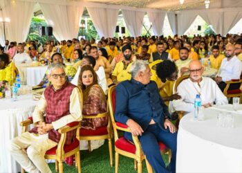 Sudhir Ruparelia Leads Indian Community in Diwali Celebration at State House