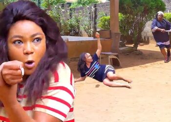 VIDEO: Mother Slaps Daughter As She Picks Her from a Bar in Kampala